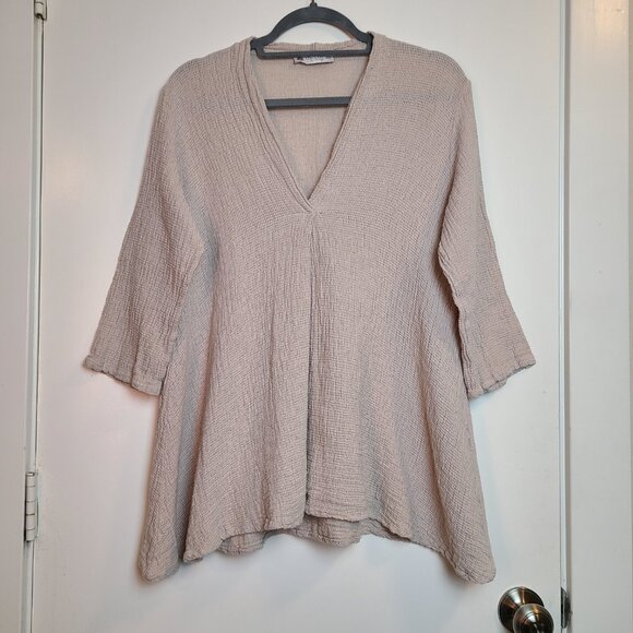 COBBLESTONE LIVING: Italian Linen - Asymmetrical Bell-Sleeve - Abigail Top - Picture 2 of 11